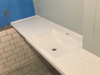 Столешница в ванную с мойкой Лодочка из жидкого камня